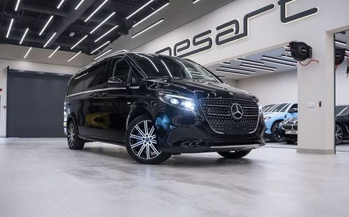 مرسيدس بنز V 300 V Mercedes-Benz V-Class 2024 مستوردة