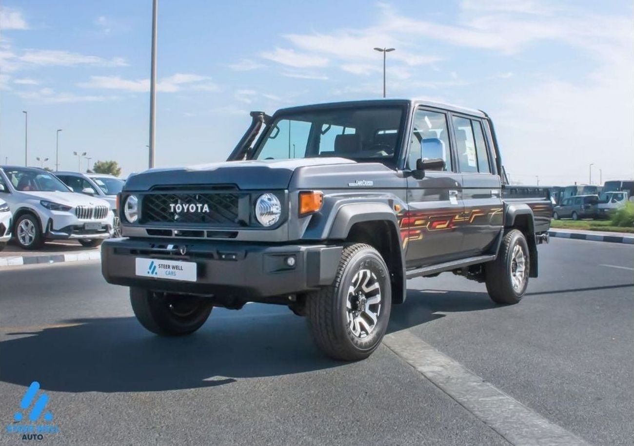 Toyota Land Cruiser Pick Up 79 D/C LX - Z Full Option 6 Speed A/T / V6 Petrol / Power Door Lock / Export Only