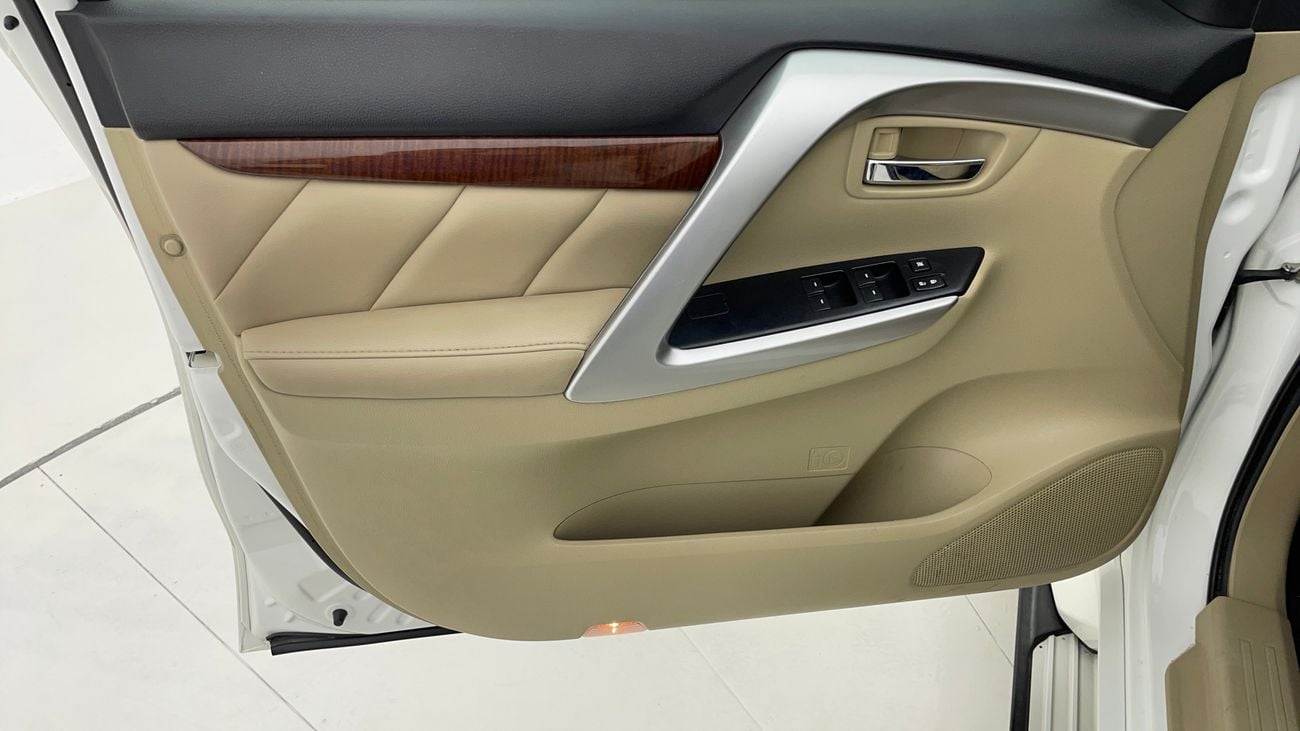 Mitsubishi Montero GLS PREMIUM 3 | Zero Down Payment | Free Home Test Drive