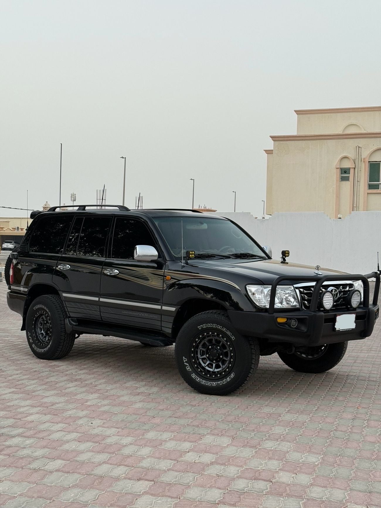 تويوتا لاند كروزر Vxr 4.7