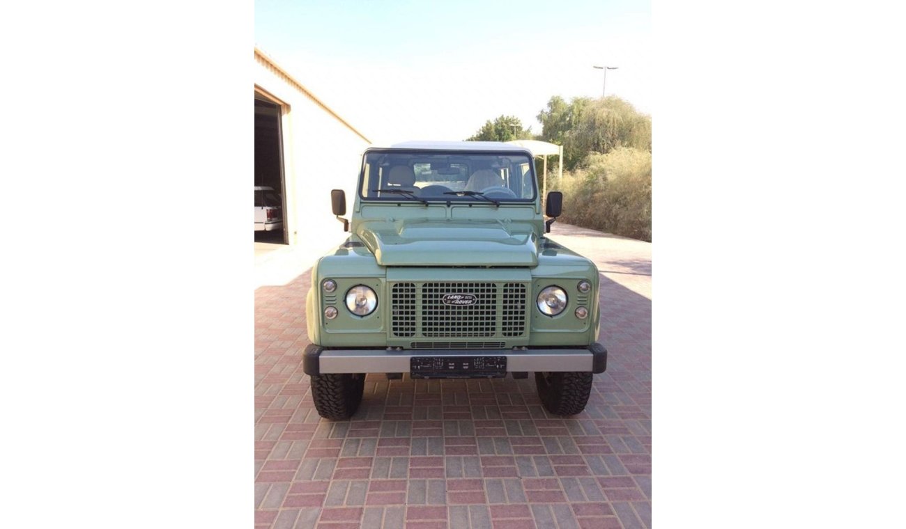 لاند روفر ديفندر 2016 Brand New