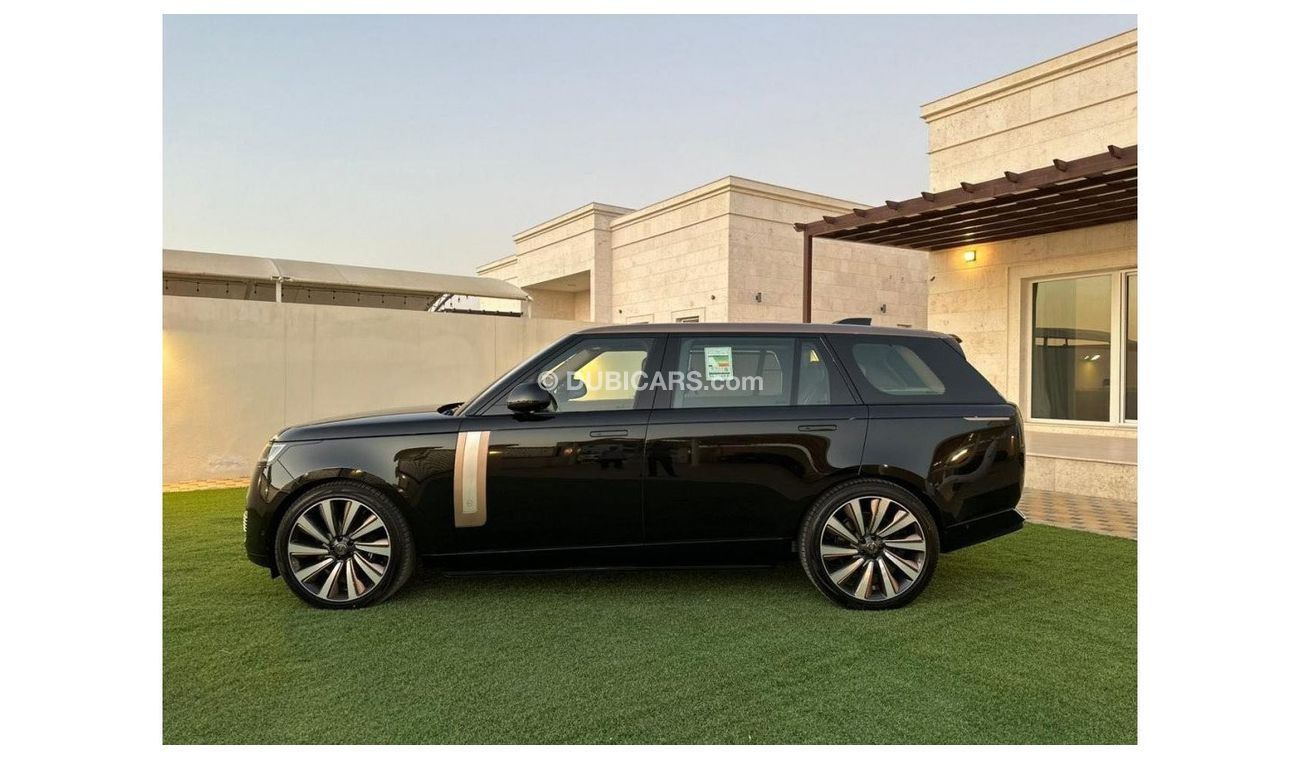 Land Rover Range Rover GCC SPEC UNDER WARRANTY AND SERVICE CONTRACT