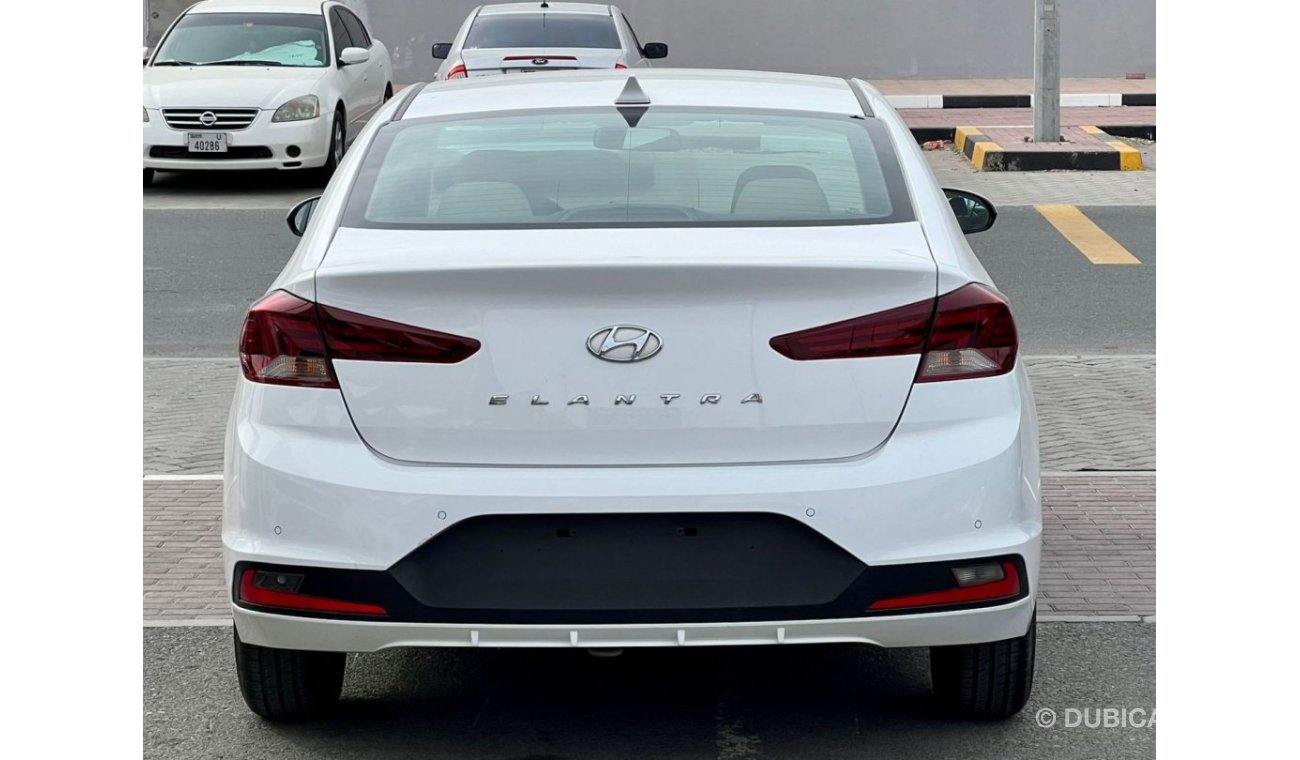 Hyundai Elantra GL