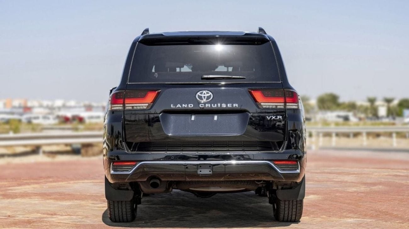 Toyota Land Cruiser TOYOTA LC300 3.5L VX-R 10-AT MY24