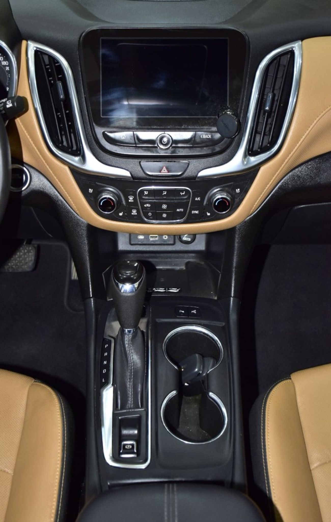 Chevrolet Equinox EXCELLENT DEAL for our Chevrolet Equinox Premier AWD ( 2020 Model ) in White Color GCC Specs