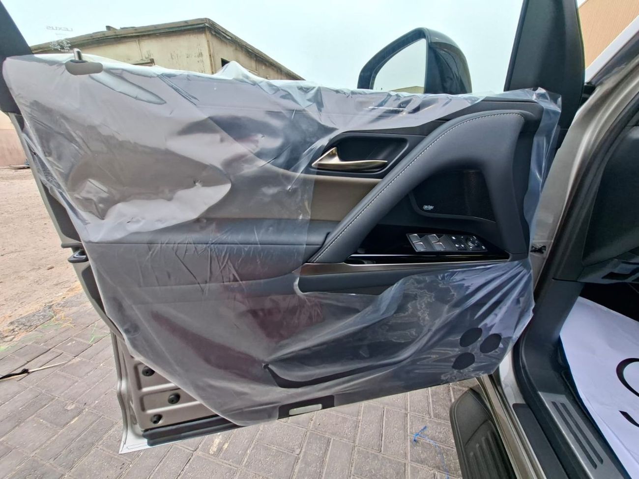 Lexus LX 700h LEXUS LX700h OVERTRAIL - 3.5L - HYB - AT - 2026 MY