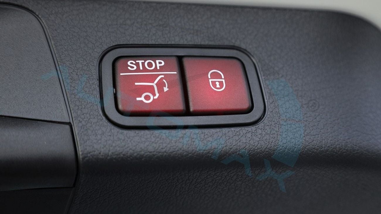 مرسيدس بنز GLB 200 AMG (For Export , НА ЭКСПОРТ) 1.3T FWD 2026 GCC Без пробега