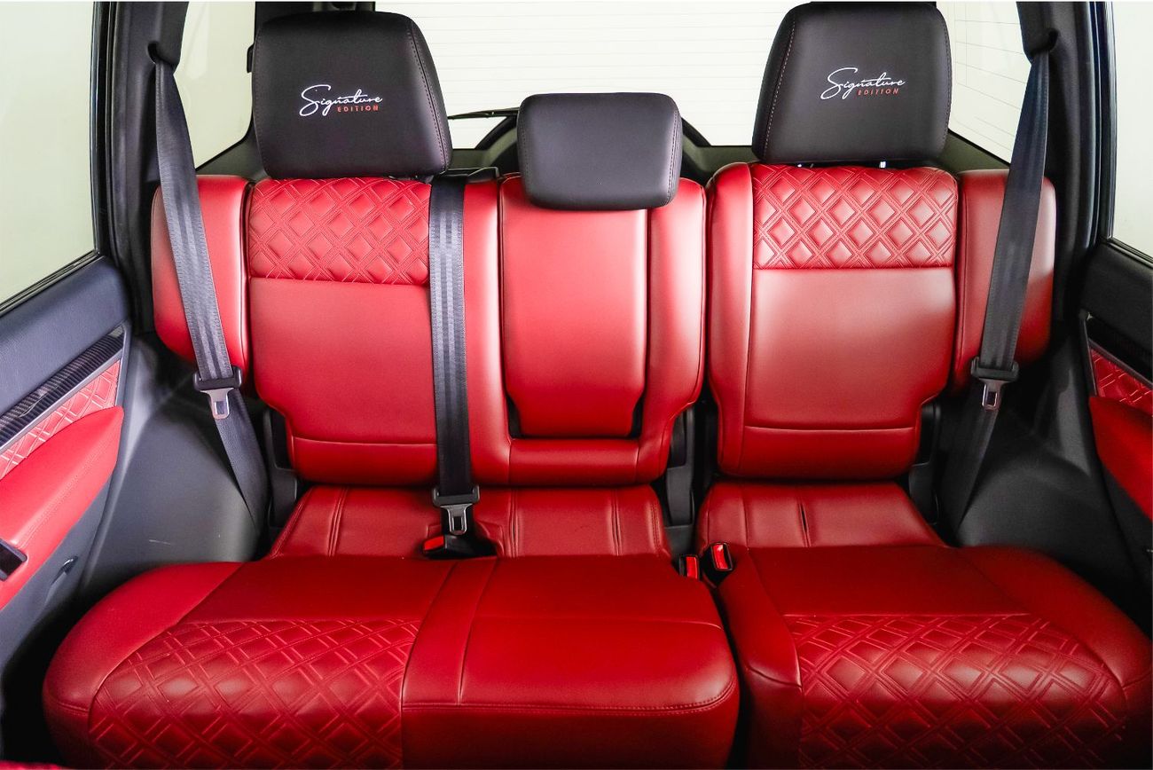 Mitsubishi Pajero Signature Edition