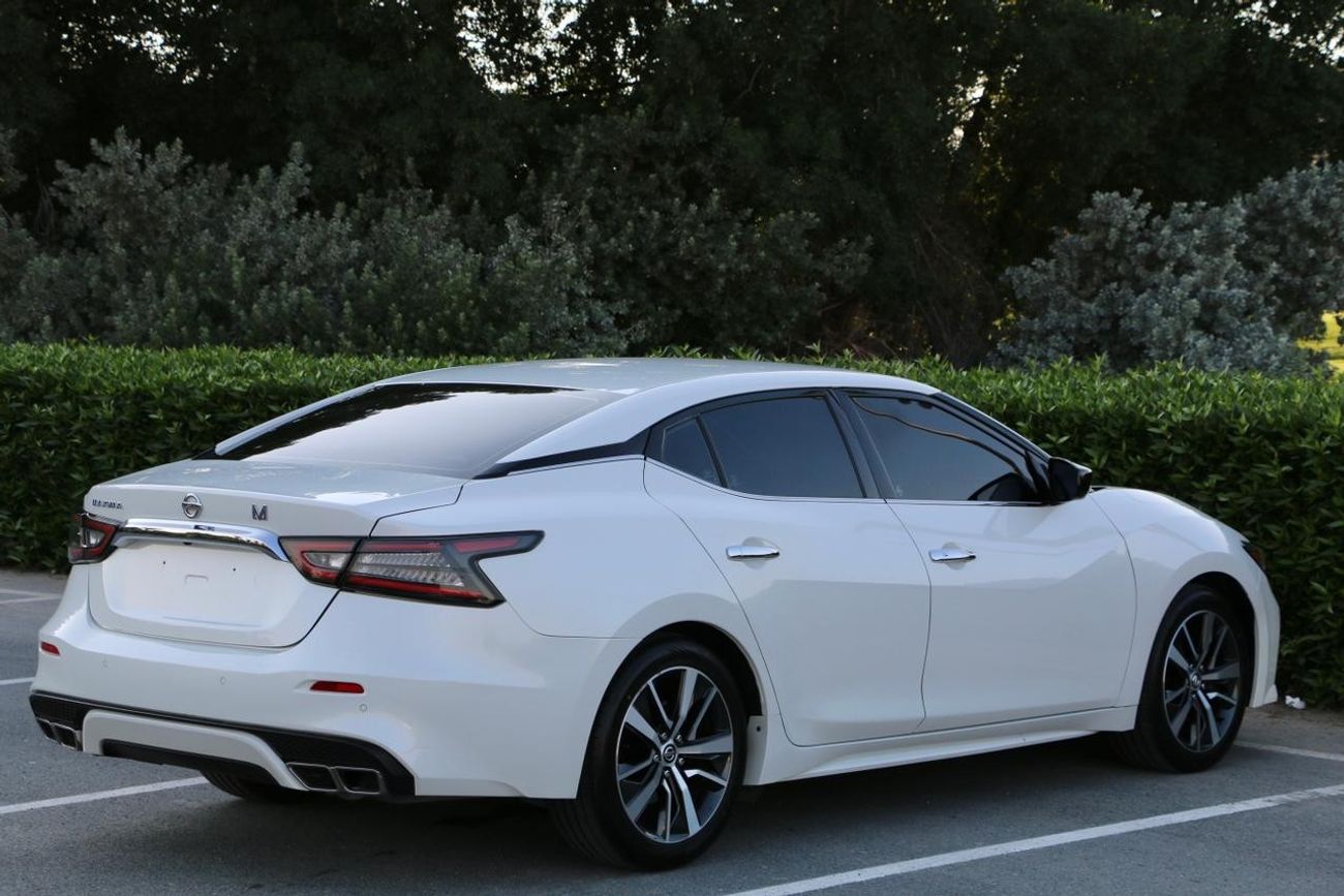 Nissan Maxima Nissan maxima GCC 2020 perfect condition original paint