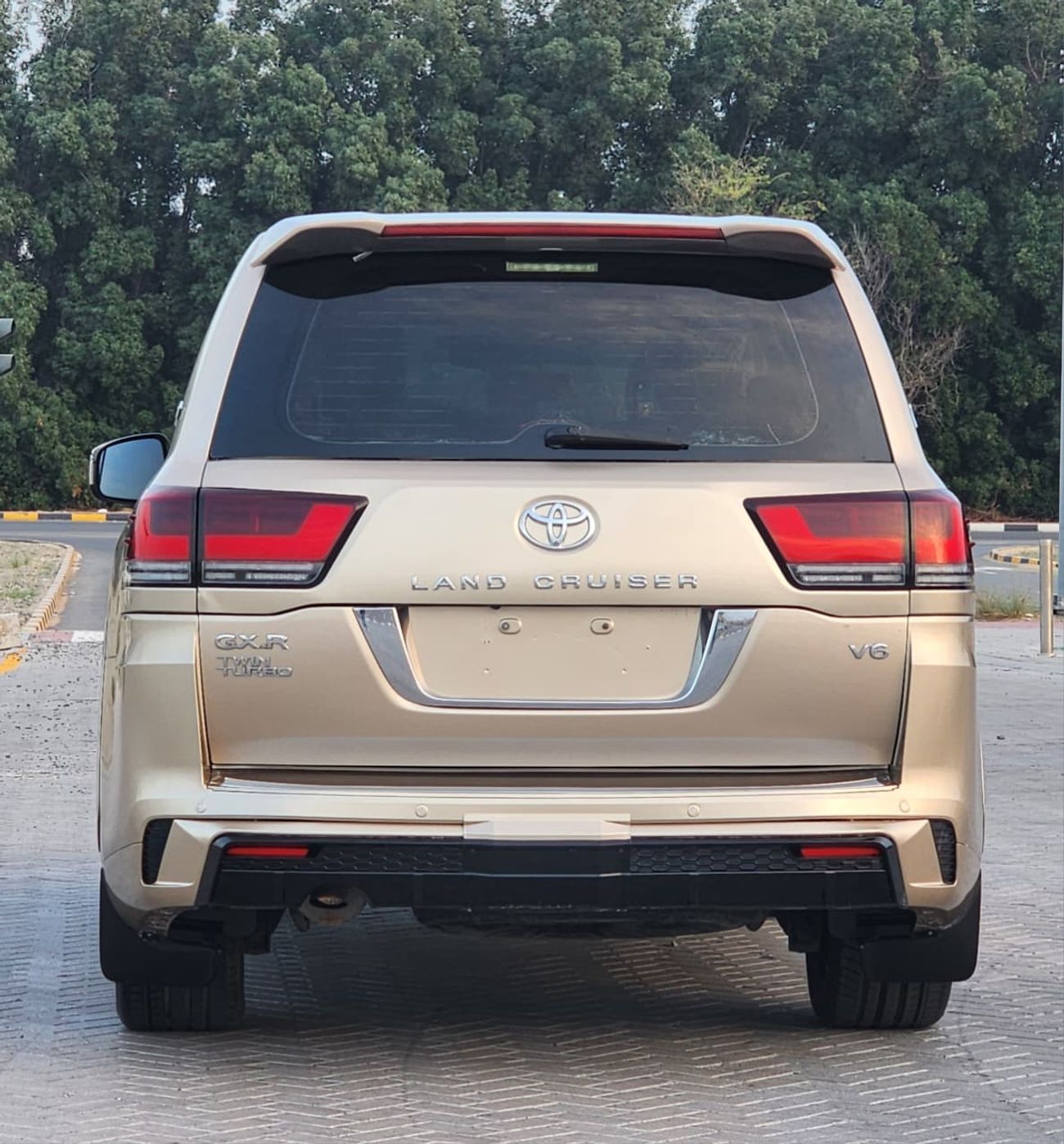 Toyota Land Cruiser GXR V6 UPGRADE 2024