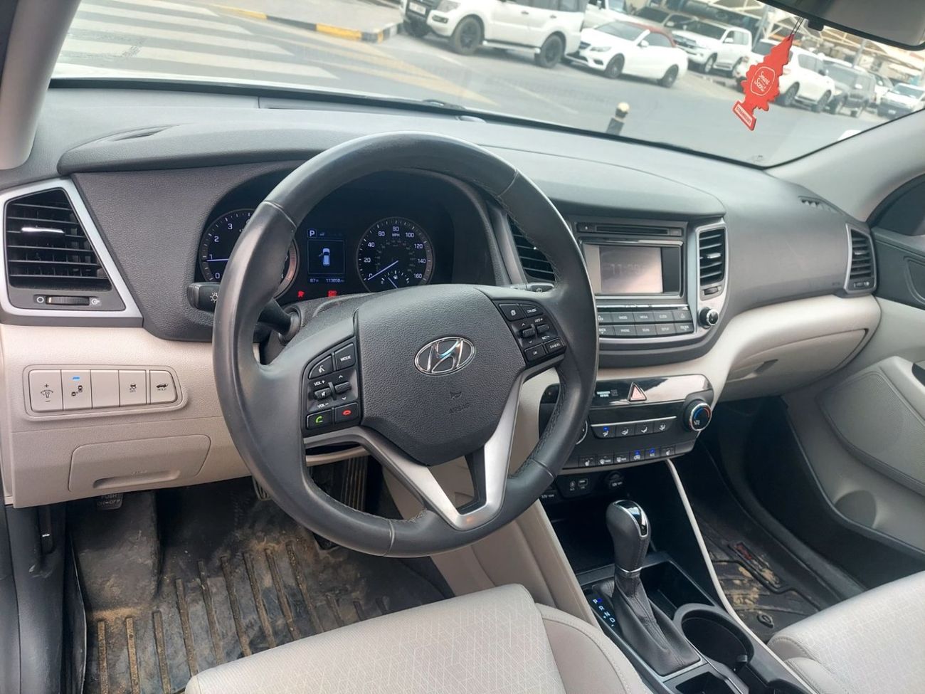 Hyundai Tucson 1.6L PETROL AUTOMATIC TRANSMISSION ( AMERICAN SPECS )