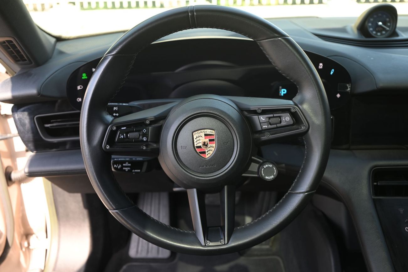 Porsche Taycan 4S Cross Tourismo -  6350 AED - UNDER WARRANTY - PORSHCE TAYCAN - GCC SPECS