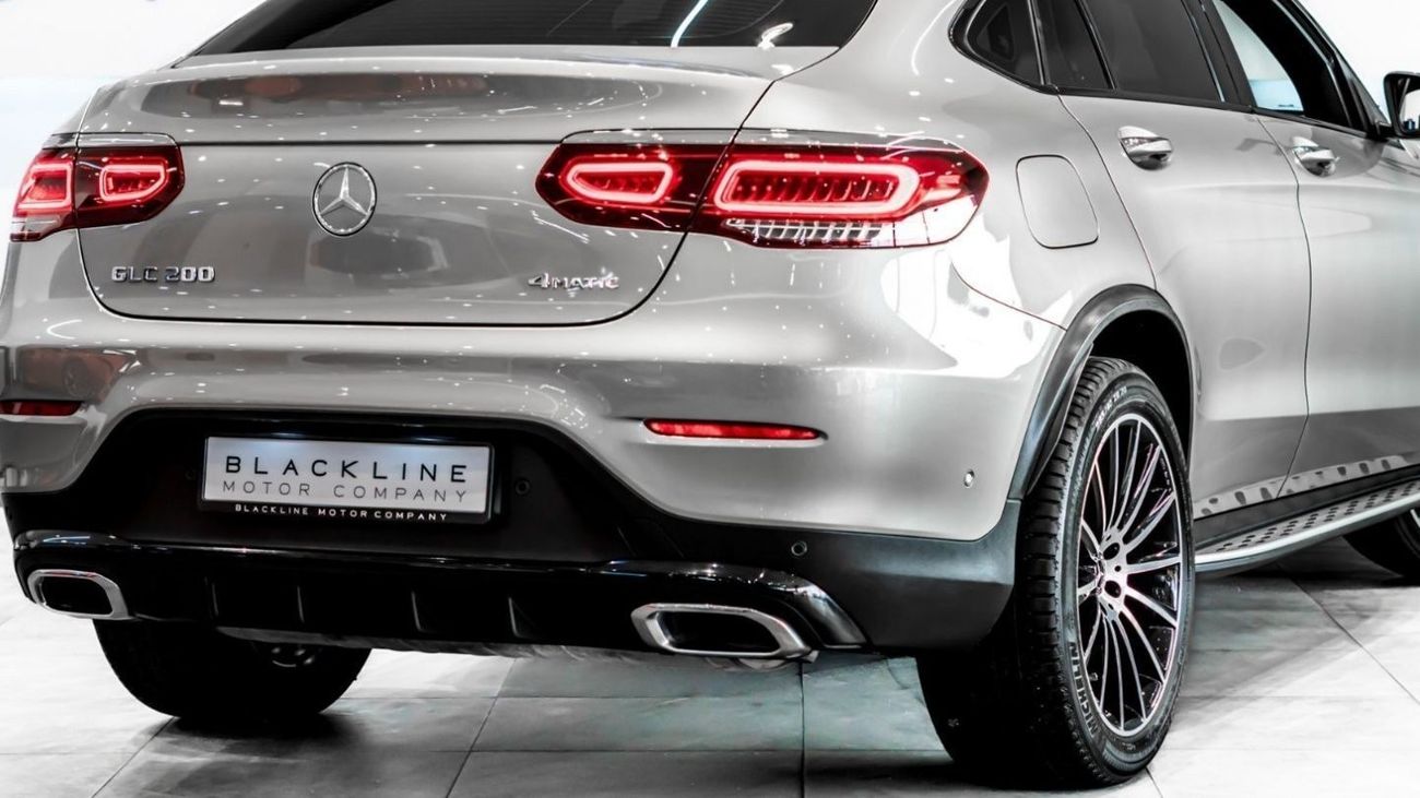 Mercedes-Benz GLC 200 Premium 2022 Mercedes GLC 200 4-Matic, Gargash Warranty, Low KMs, GCC