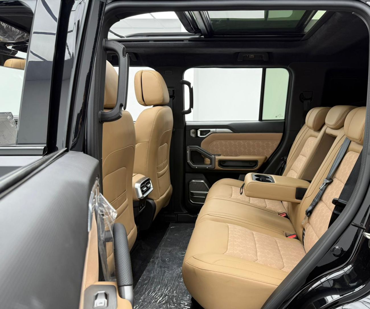 جيتور T2 2025 Jetour T2 (Defender Kit), 1 Year Warranty, Brand-New Condition