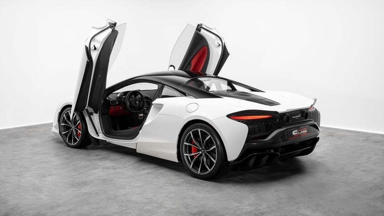 مكلارين أرتورا 2024 - GCC - Under Warranty