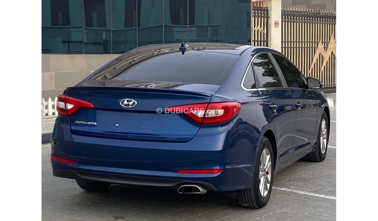 Hyundai Sonata SE Hyundai sonata 2016 Mileage 142.000 miles  Price 30.000 dirhams  4Cylinder,  Very clean inside an