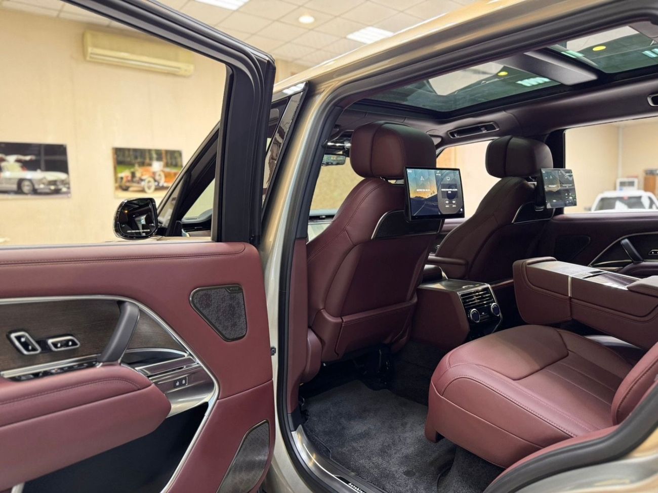 لاند روفر رينج روفر LWB Autobiography P530 4.4L