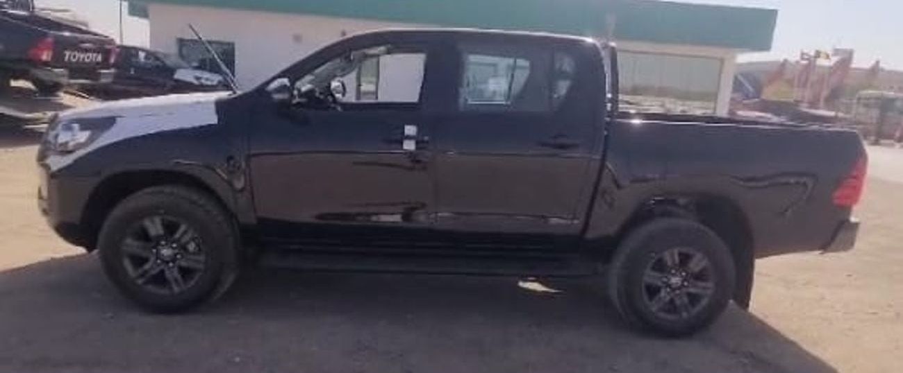 تويوتا هيلوكس Petrol 2.7L Automatic 4WD Double Cab Wide Body * SPECIAL OFFER*