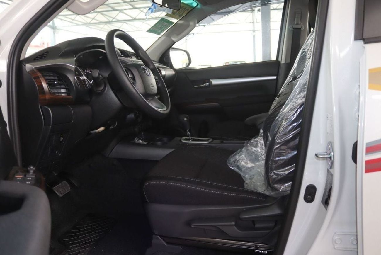 Toyota Hilux 2025 HILUX 2.7 4X4 AT **EXPORT ONLY**التصدير فقط خارج الخليج***