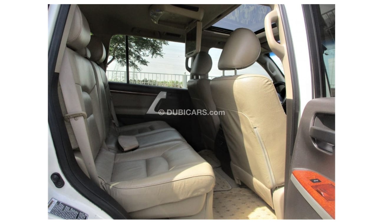 Toyota Land Cruiser TOYOTA LAND CRUISER 2008 GULF SPACE V8 FULL OPTIONS