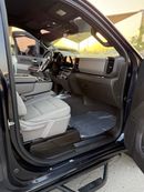 جي أم سي سييرا 5.3L V8 SLT Crew Cab (AWD)