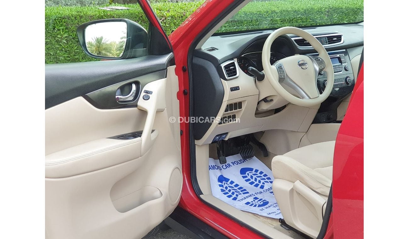 Nissan XTrail Nissan X-Trail GCC 2015 // 4X4 // Perfect condition // Accident Free
