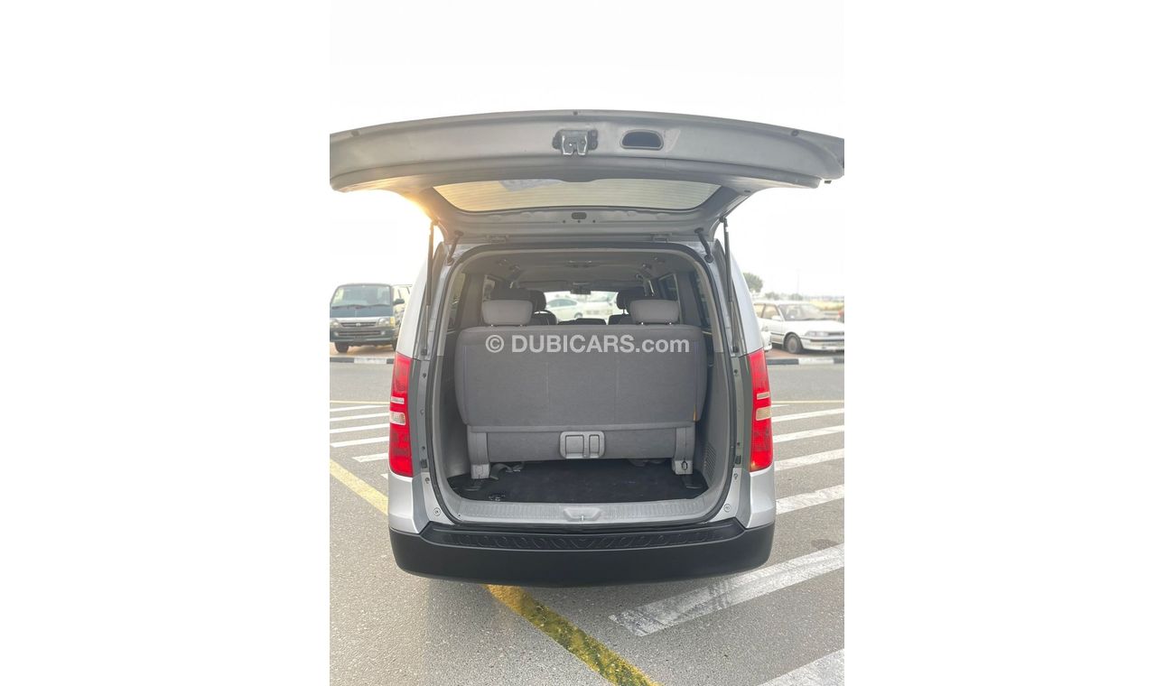 Hyundai H-1 2019 HYUNDAI H 1 - 2.4L V4 - 12 SEATER - Automatic - PETROL / EXPORT ONLY