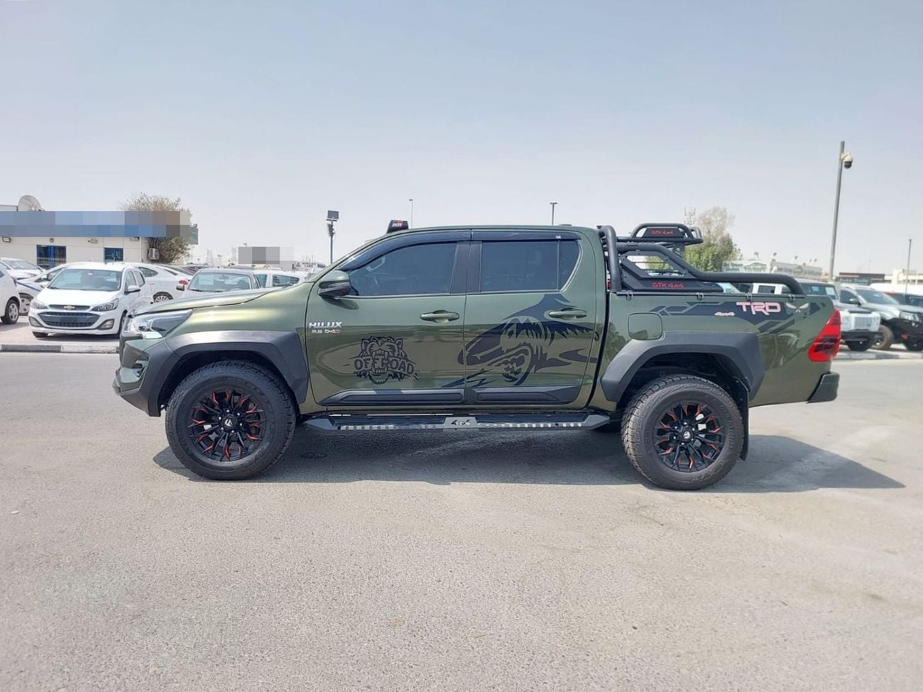 Toyota Hilux  (RAMADAN OFFER) TOYOTA HILUX PICKUP RHD 2023 MODEL 2.8 L DIESEL AUTOMATIC(PM91809)