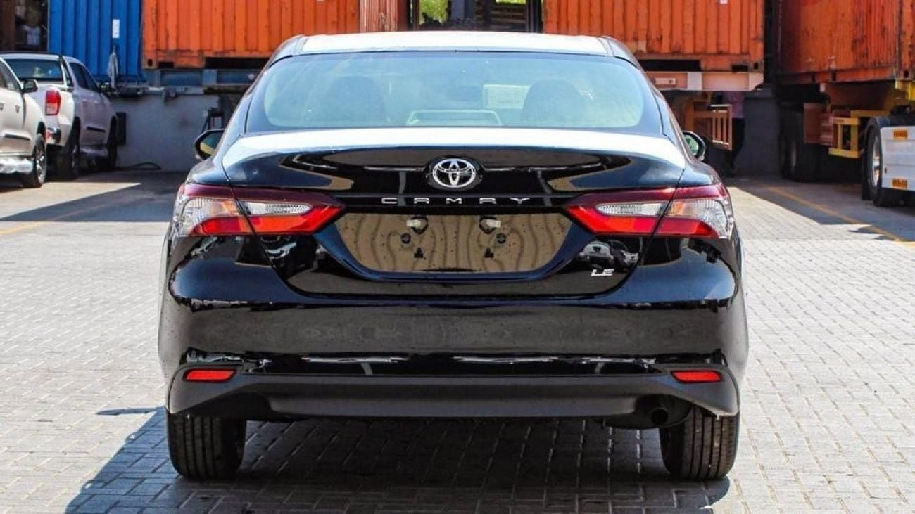 تويوتا كامري Toyota/CAMRY/AXVB1 2.5L LE 5 seater AC - 2x Airbags - ABS AT(export only)