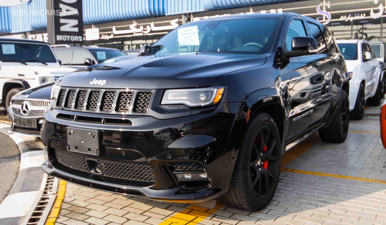 Jeep Grand Cherokee SRT