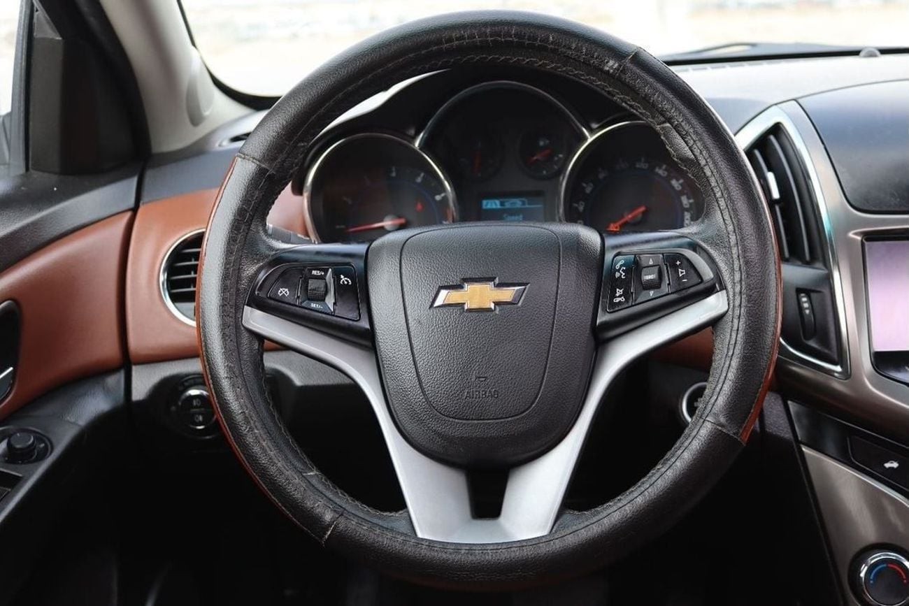 Chevrolet Cruze Chevrolet Cruze 2016 GCC, accident-free, in excellent condition, mileage KM146000 with a 1.8L engine