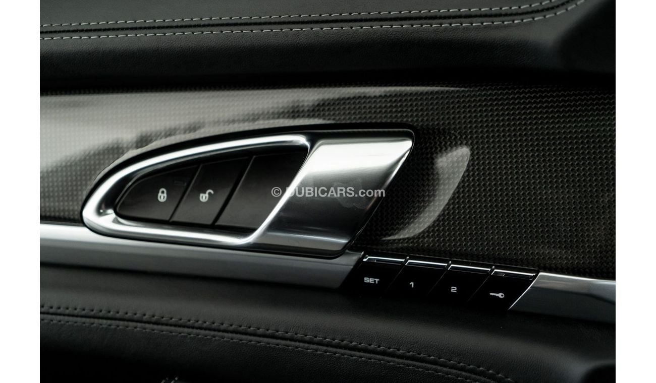 Porsche Panamera 2014 Porsche Panamera GTS / High Option / Sport Chrono Package & Sports Exhaust