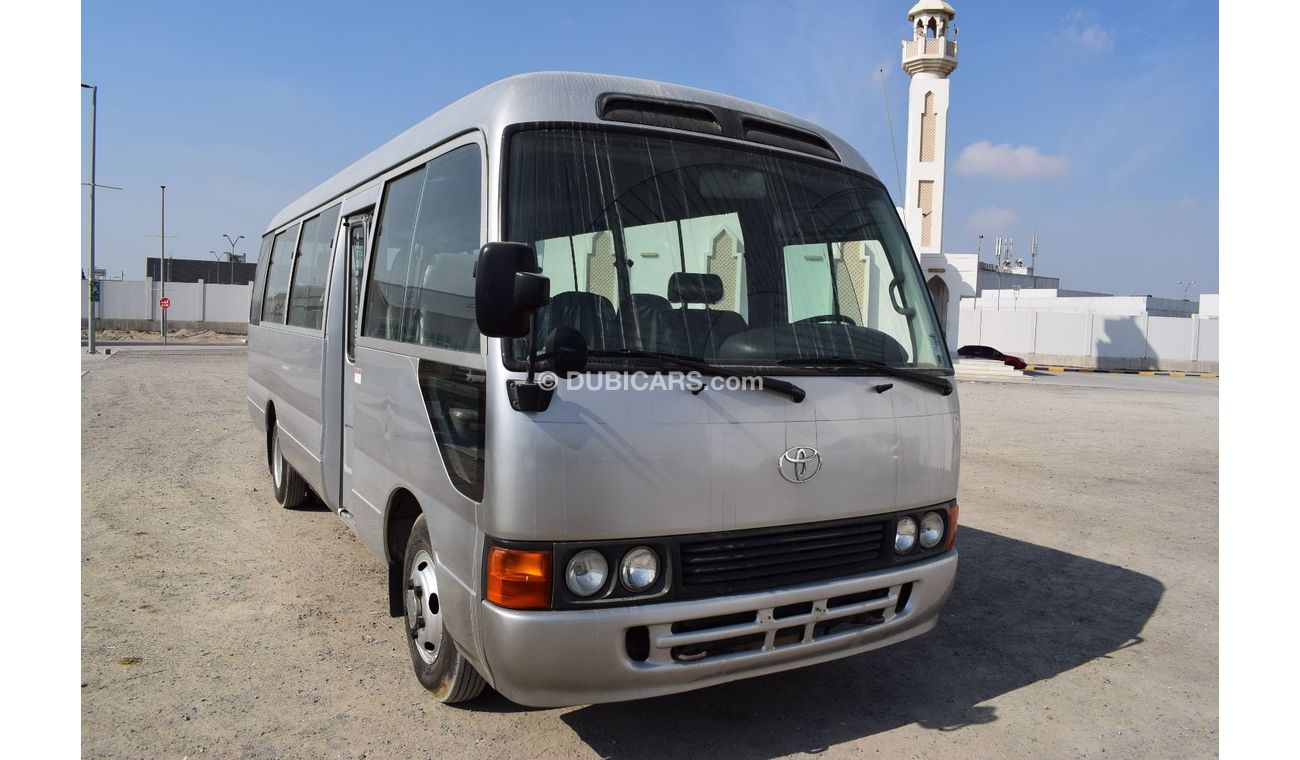 Toyota Coaster Toyota Coaster 30 seater bus Dsl, Model:2007. Excellent condition