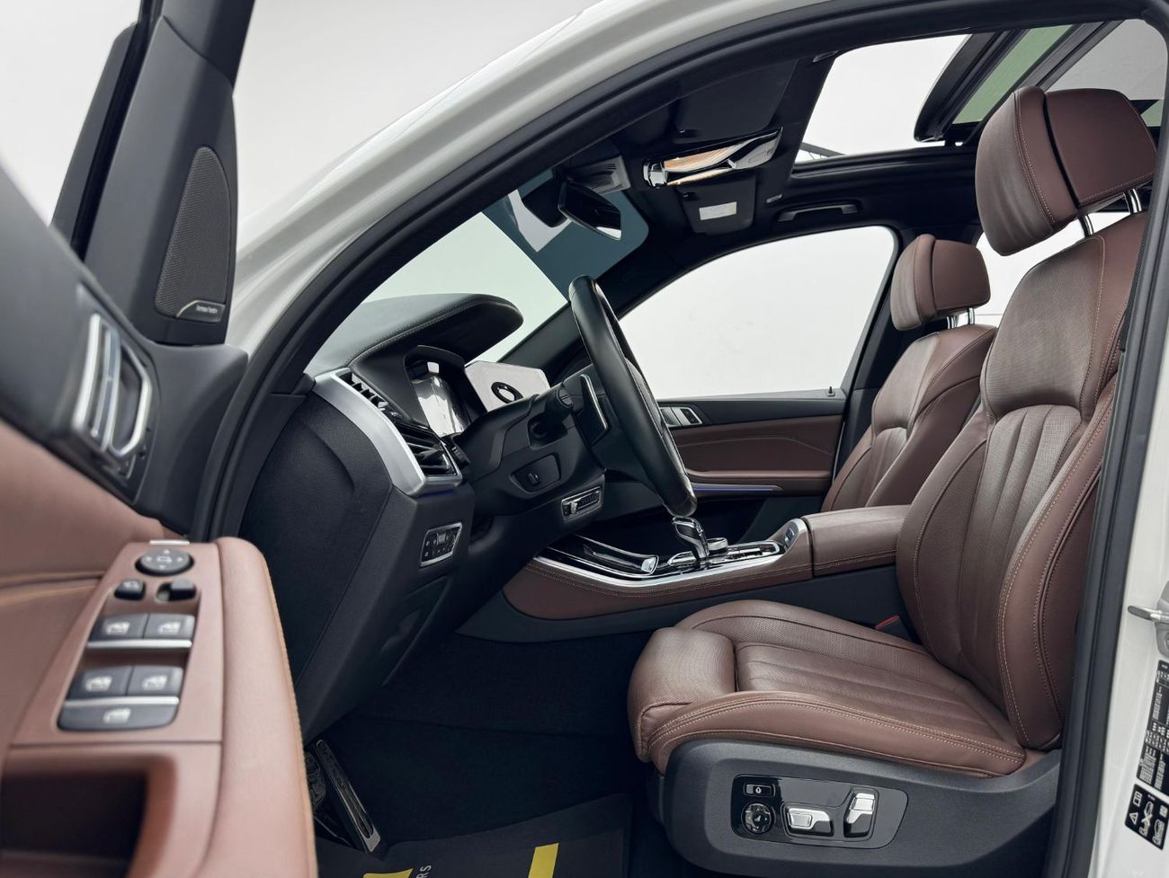 BMW X5 40i xDrive 3.0L 2020 BMW X5 xDrive 40i M-Sport, BMW Service History, BMW Warranty, Excellent Conditi