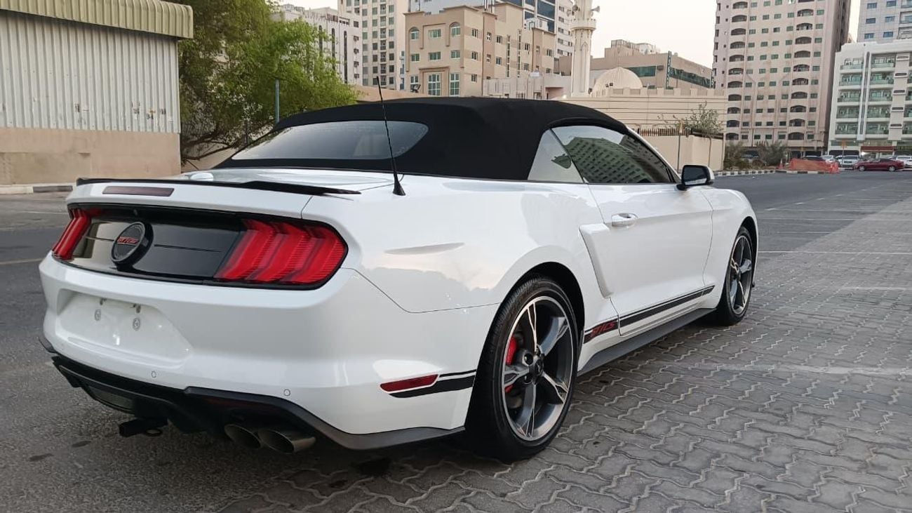 Ford Mustang GT PREMIUM