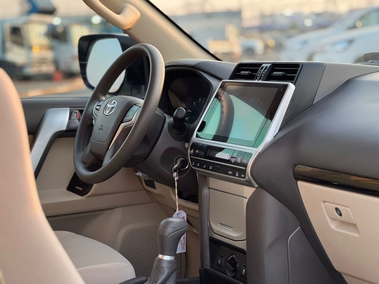 تويوتا برادو 2023 Toyota Prado TX 2.7L V4- AWD 4x4 - Full Screen - 3 key - No Accident - 7 Seater