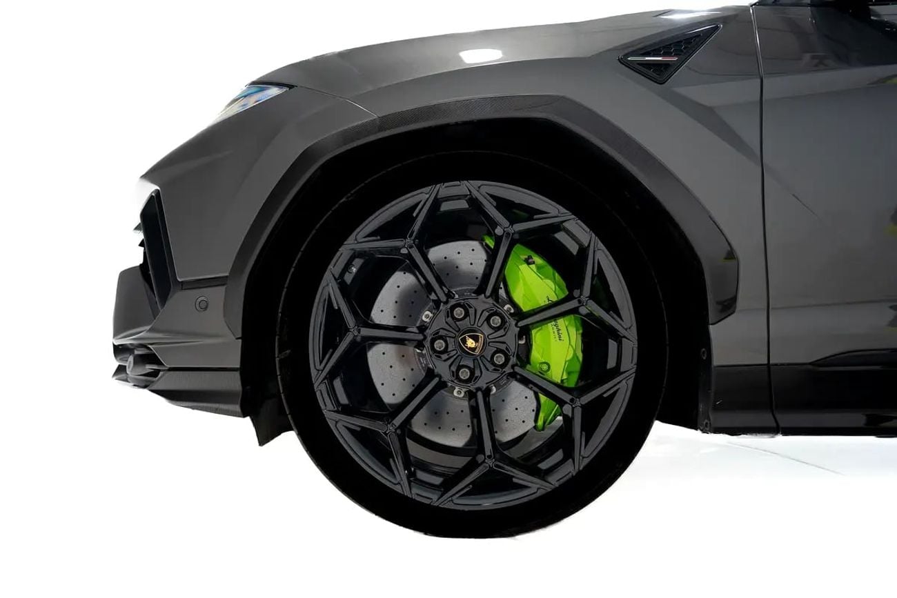 Lamborghini Urus 4.0T V8 Performante PERFORMANTE | ADVANCE 3D BANG OLUFSEN | TWO TONE INT | ALCANTARA SEATS | CARBON