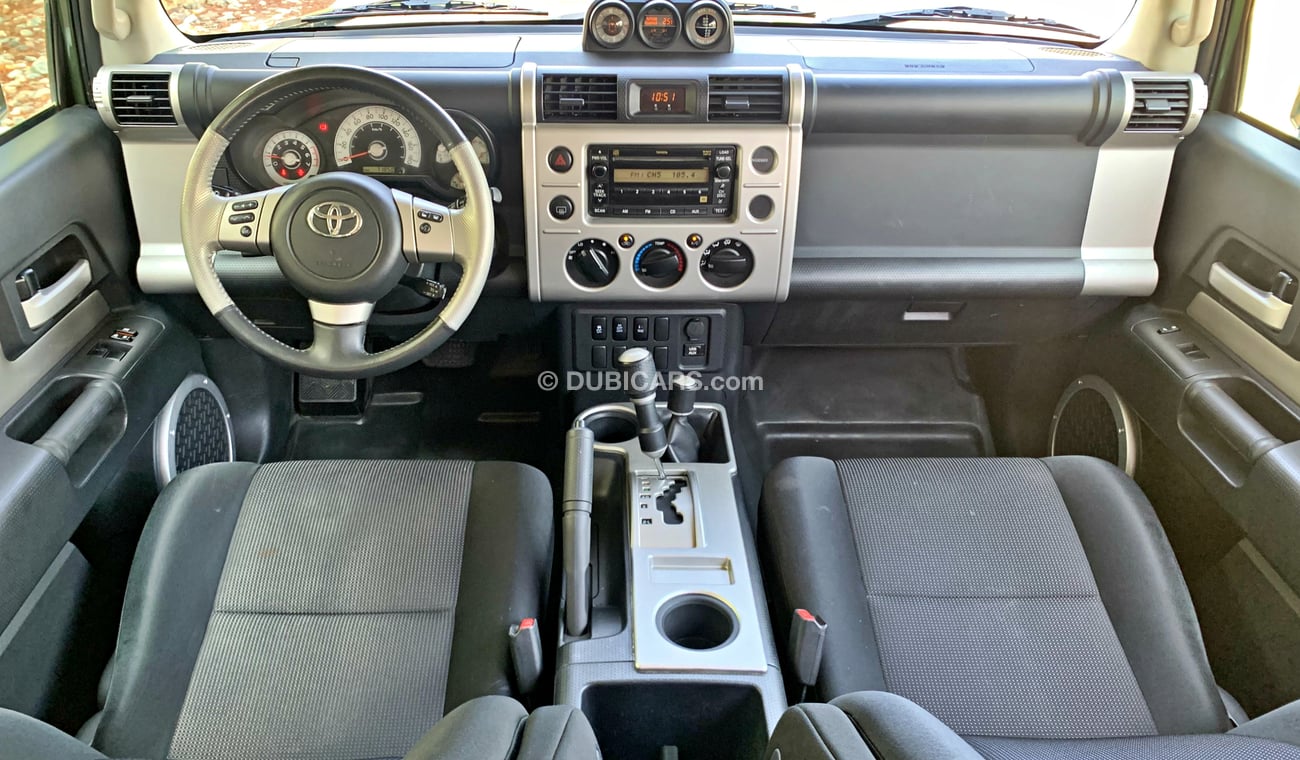 Toyota FJ Cruiser - 2014 - VXR - PRISTINE CONDITION - BANK FINANCE AVAILABLE - WARRANTY