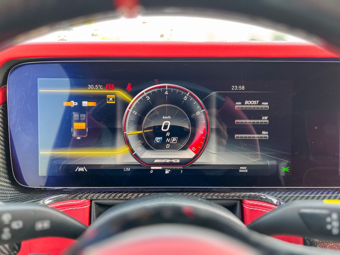 Mercedes-Benz G 63 AMG 4MATIC SUV - BRABUS KIT