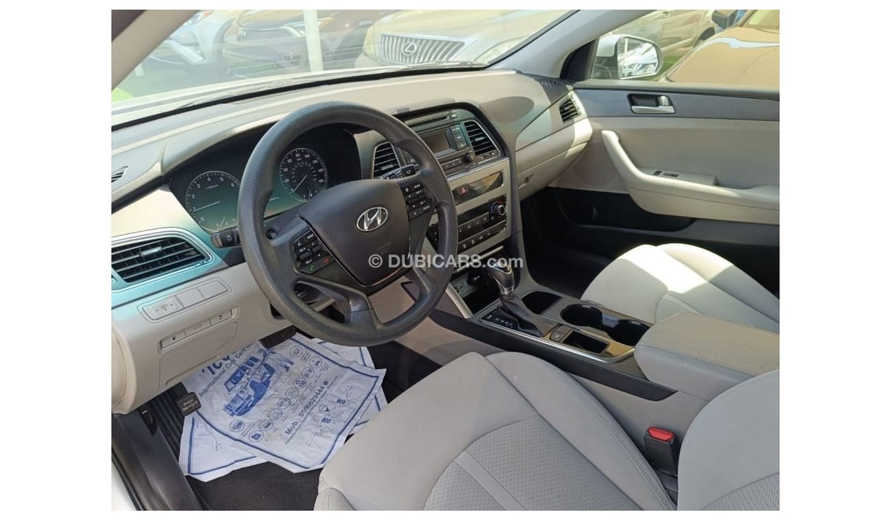 Hyundai Sonata GLS car in excellent condition with no accidents
