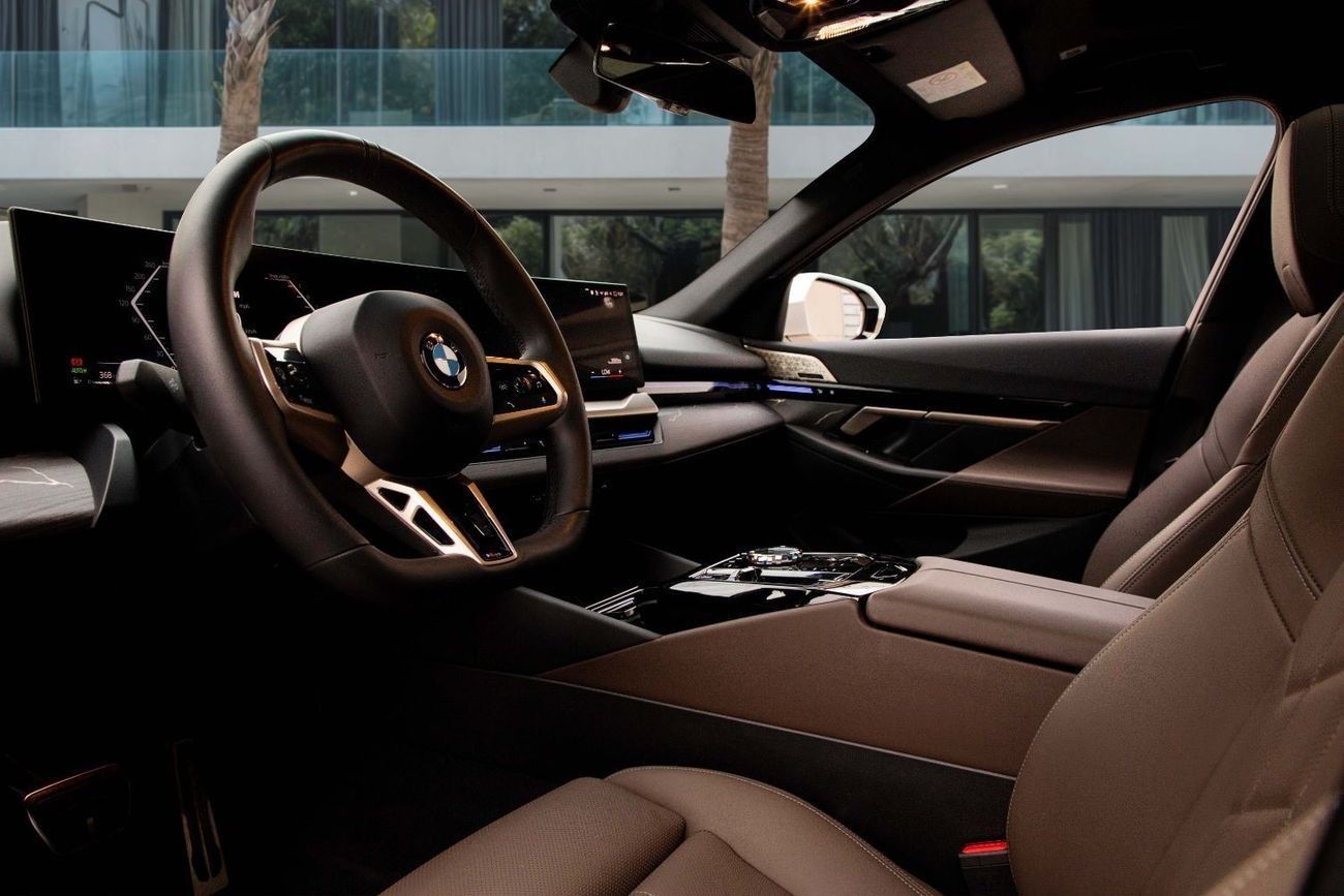 BMW 520i M-Kit | 5,013 P.M  | 0% Downpayment | Agency Warranty!