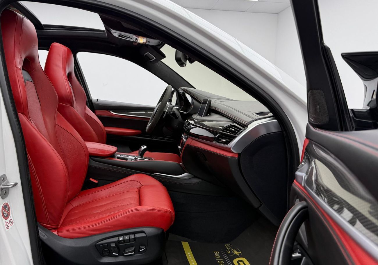 BMW X6M Std 4.4L 2017 BMW X6M, Full Service History, Carbon Fiber Interior, Fully Loaded, Excellent Conditio