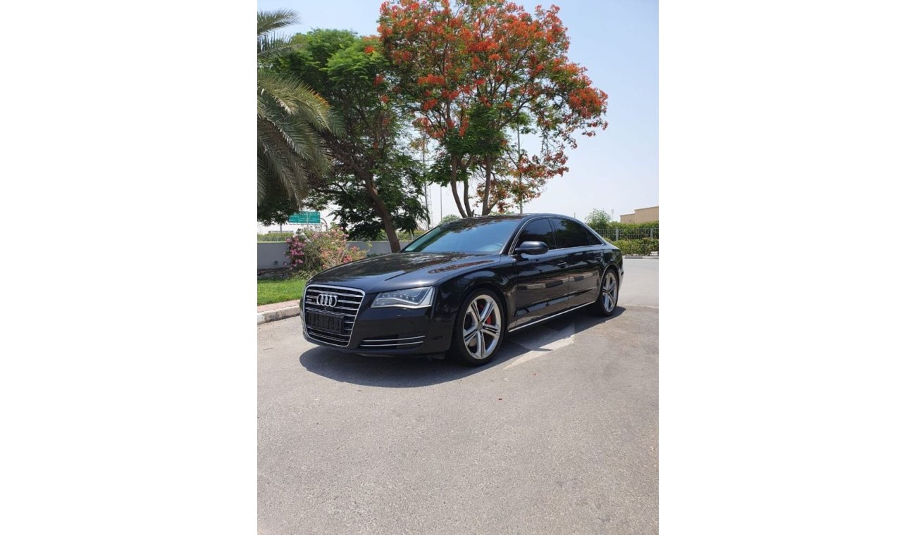 Audi A8 4.0T QUATTRO - A8L- GCC SPECS - WARRANTY - BANK LOAN 0 DOWNPAYMENT -