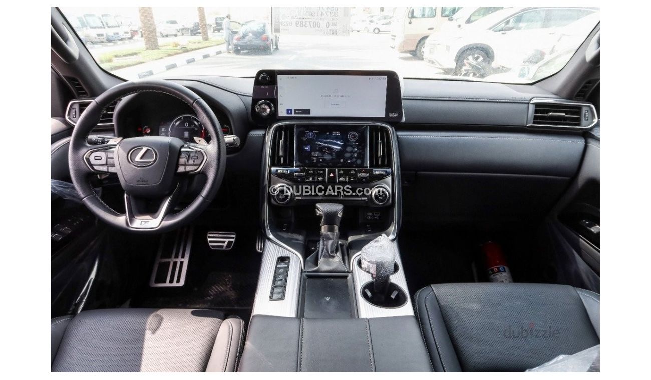 Lexus LX 600 F SPORT