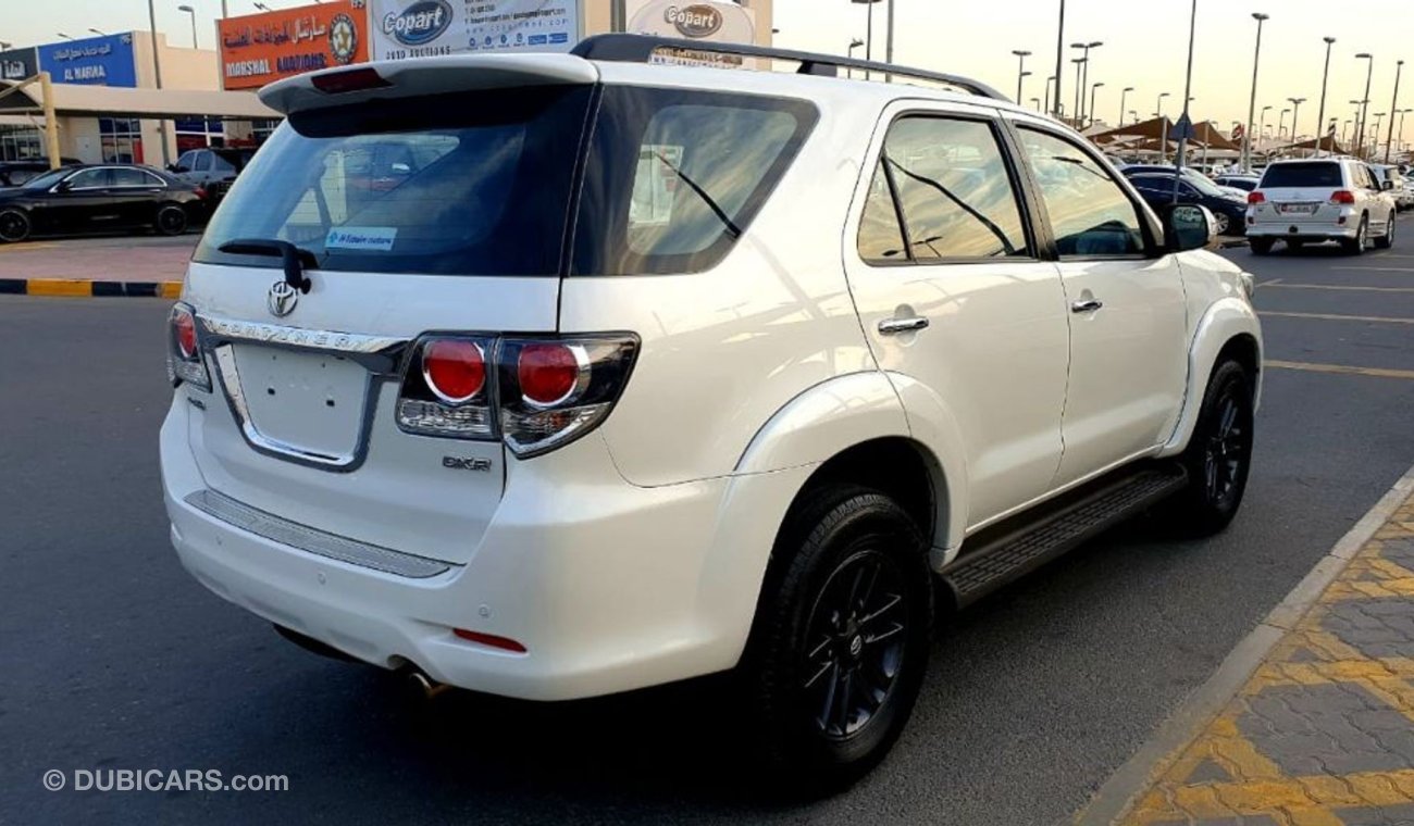 Toyota Fortuner 2015 V6 GCC