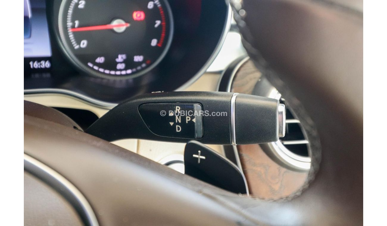 مرسيدس بنز C 200 W205