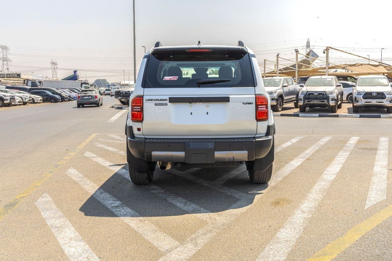 تويوتا برادو Adventure Mono Tone 2.4T Prado Adventure 2.4L Turbo, 4WD, Leather Seats, Sunroof - 2025 (Export)