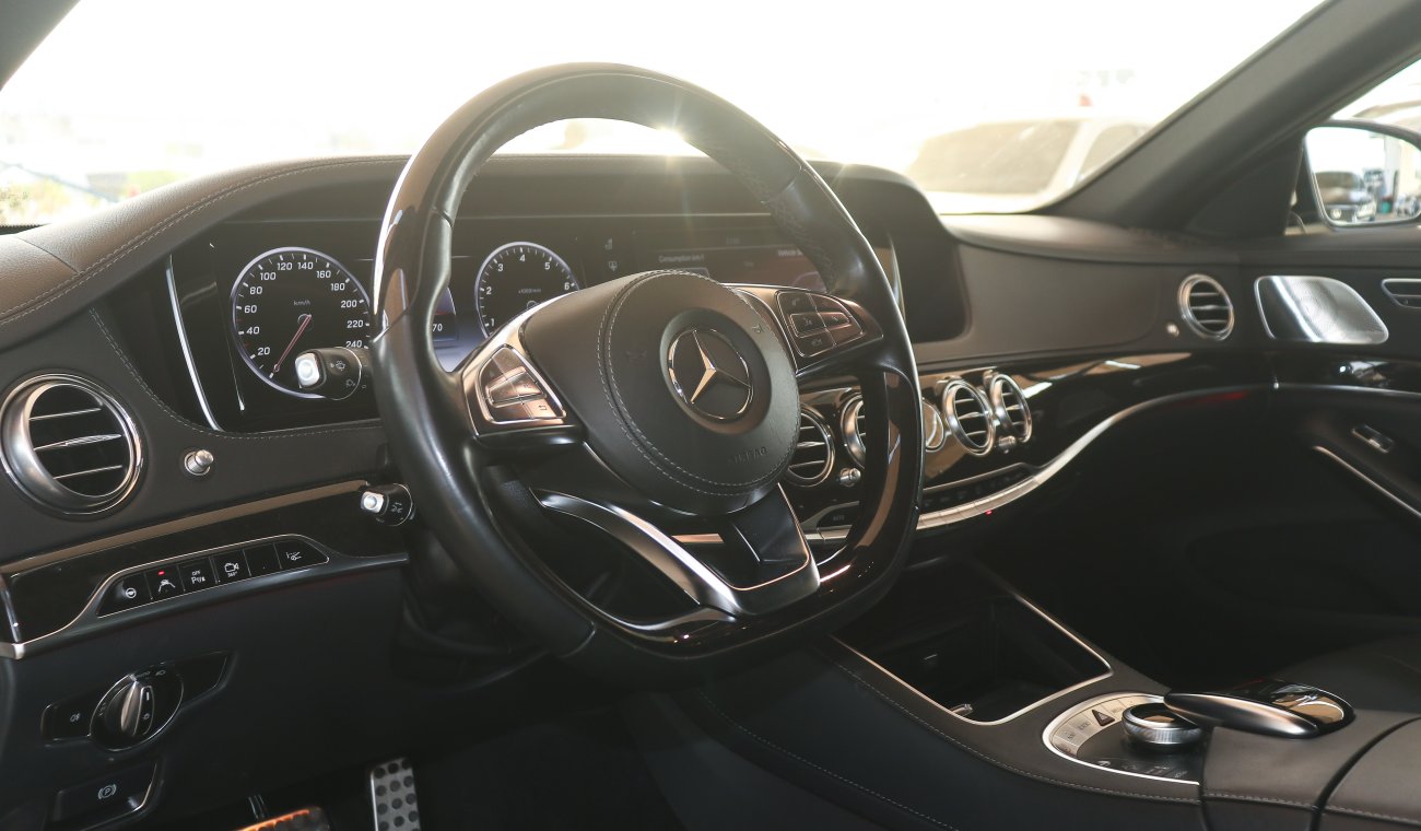 Mercedes-Benz S 63 AMG