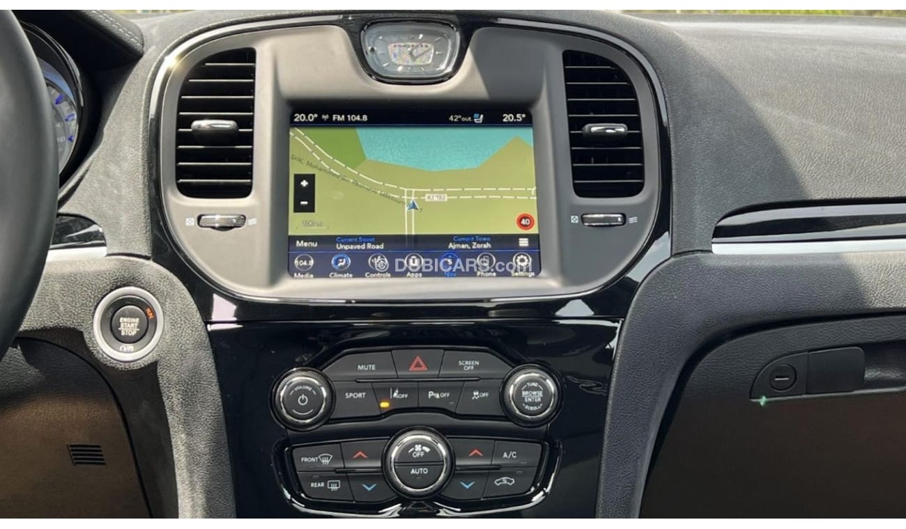 Chrysler 300s Brand New 3.6L V6 2022 GCC Agency Warranty