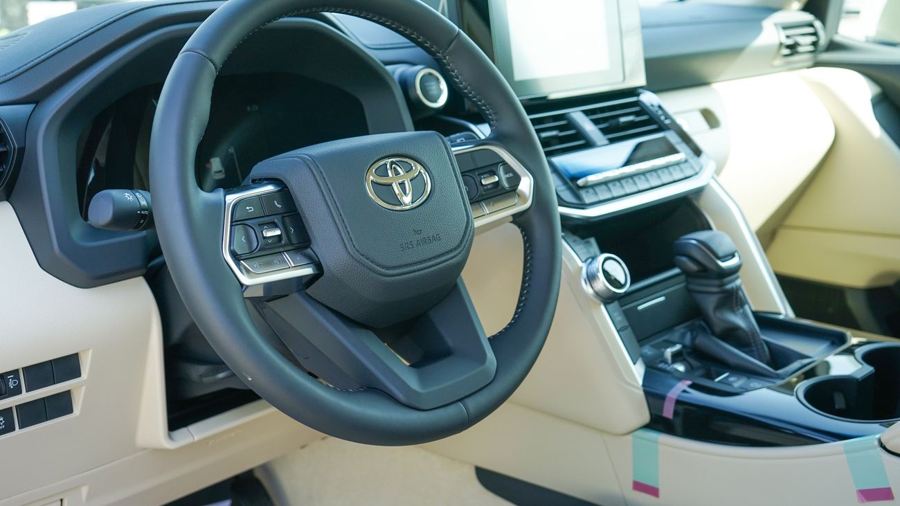 تويوتا لاند كروزر